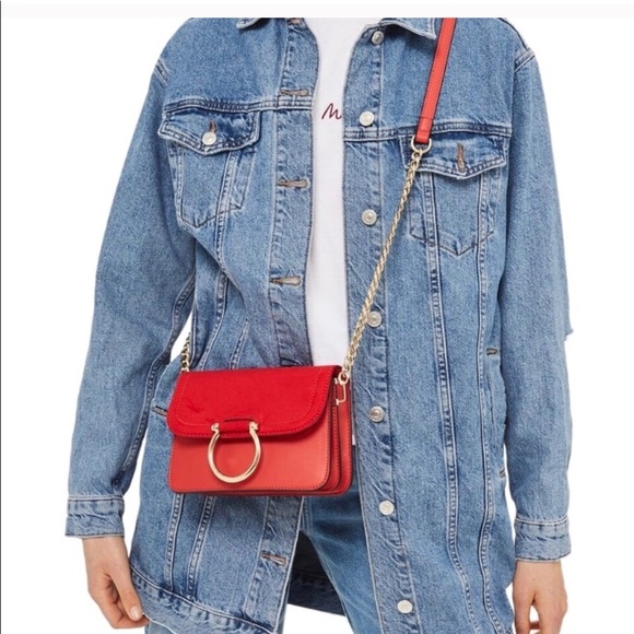 Topshop Remy Trophy Crossbody - Picture 2 of 8